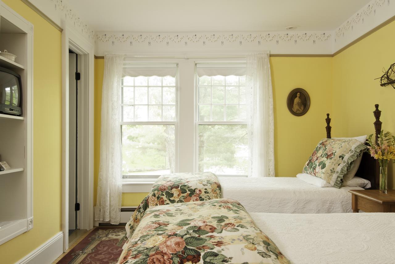 Golden Stage Inn Proctorsville Buitenkant foto