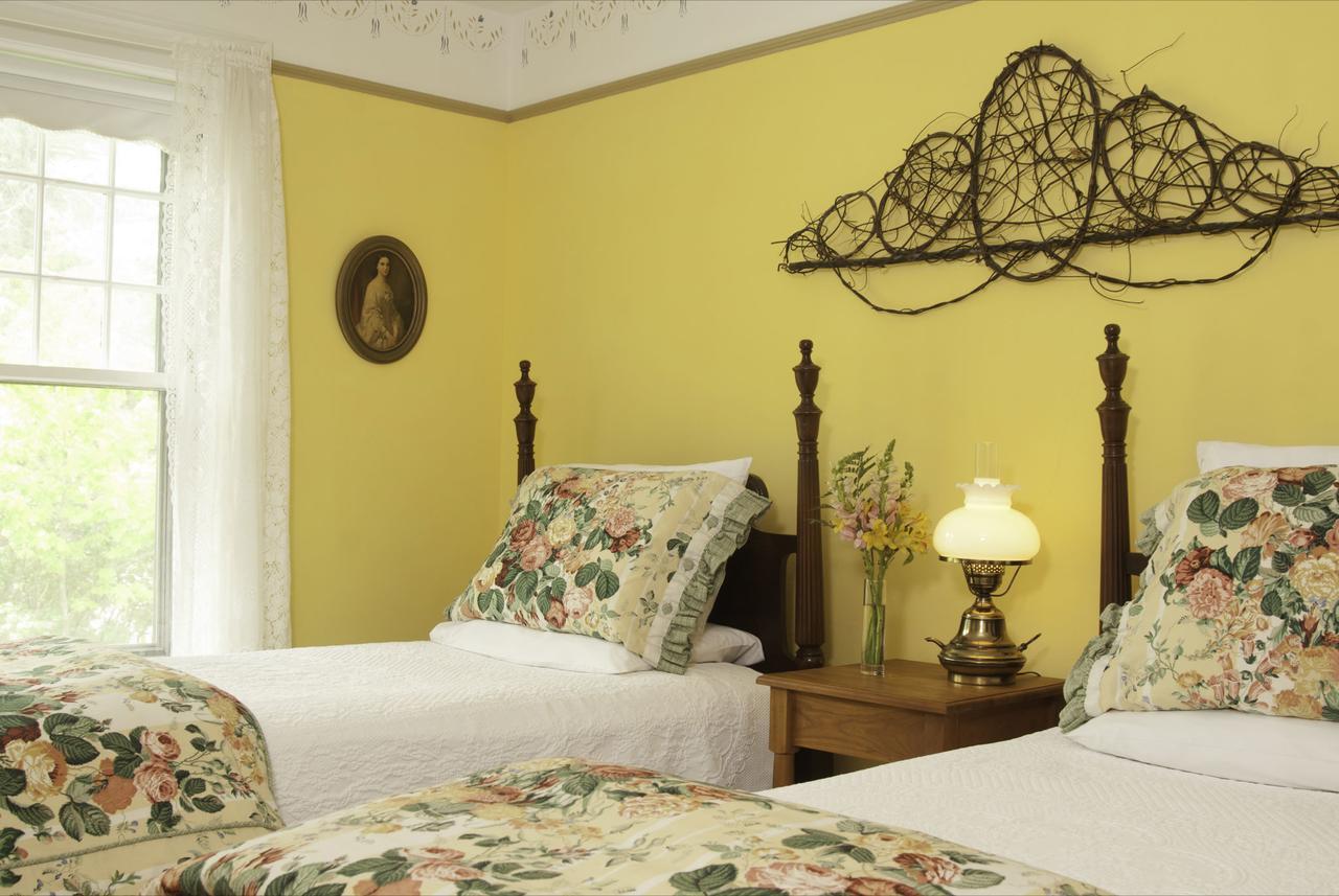 Golden Stage Inn Proctorsville Buitenkant foto